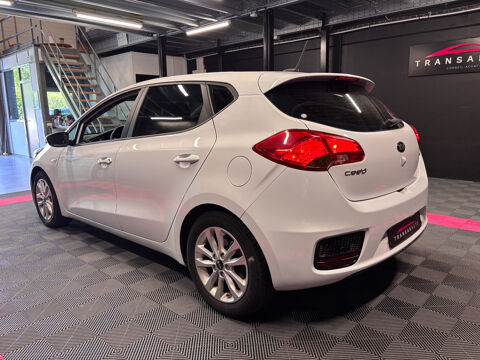Ceed Cee'd 1.6 CRDi 136 ch ISG Active 2015 occasion 78200 mantes la jolie