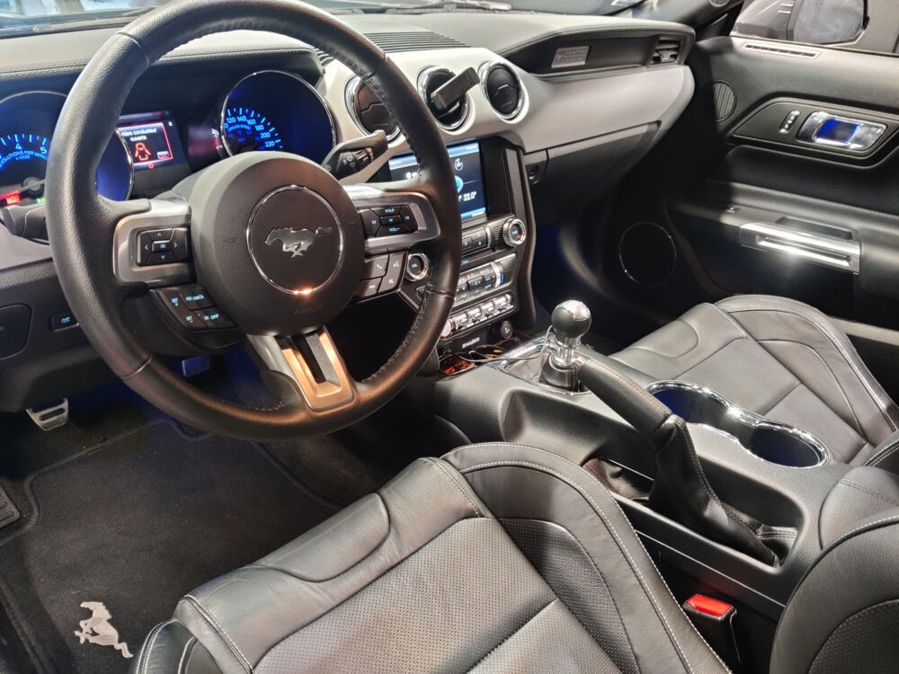 Mustang Fastback V8 5.0 421 GT 2016 occasion 78200 mantes la jolie