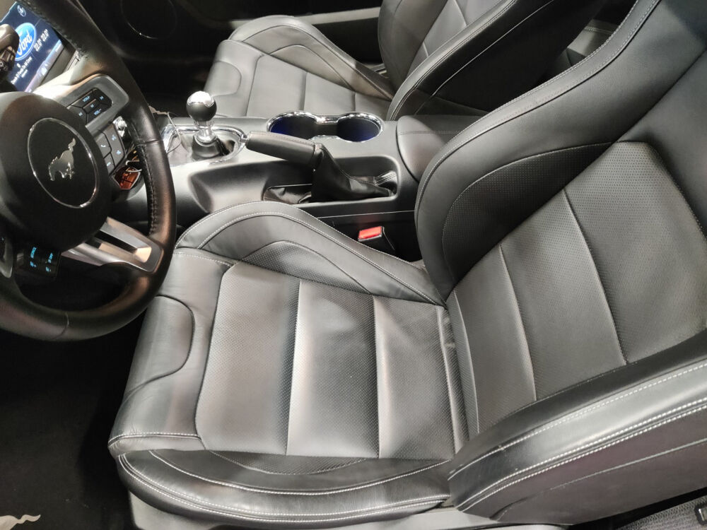 Mustang Fastback V8 5.0 421 GT 2016 occasion 78200 mantes la jolie
