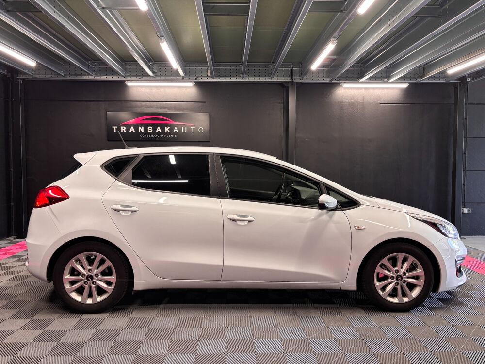 Ceed Cee'd 1.6 CRDi 136 ch ISG Active 2015 occasion 78200 mantes la jolie