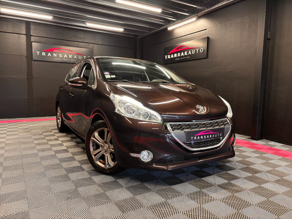 208 1.2 VTi 82ch BVM5 Allure 2013 occasion 78200 mantes la jolie