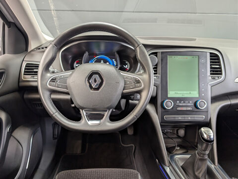 Megane IV M&eacute;gane IV Berline TCe 130 Energy Intens 2016 occasion 59600 MAUBEUGE
