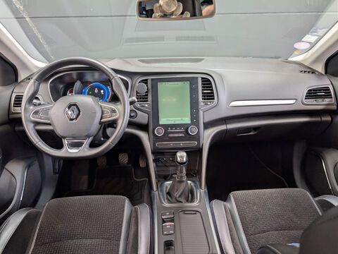 Megane IV M&eacute;gane IV Berline TCe 130 Energy Intens 2016 occasion 59600 MAUBEUGE