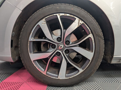 Megane IV M&eacute;gane IV Berline TCe 130 Energy Intens 2016 occasion 59600 MAUBEUGE