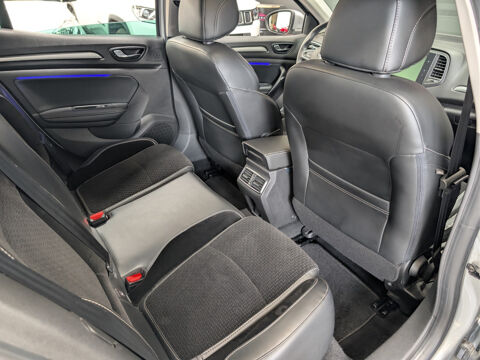 Megane IV M&eacute;gane IV Berline TCe 130 Energy Intens 2016 occasion 59600 MAUBEUGE