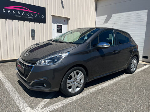 Peugeot 208 82ch Signature