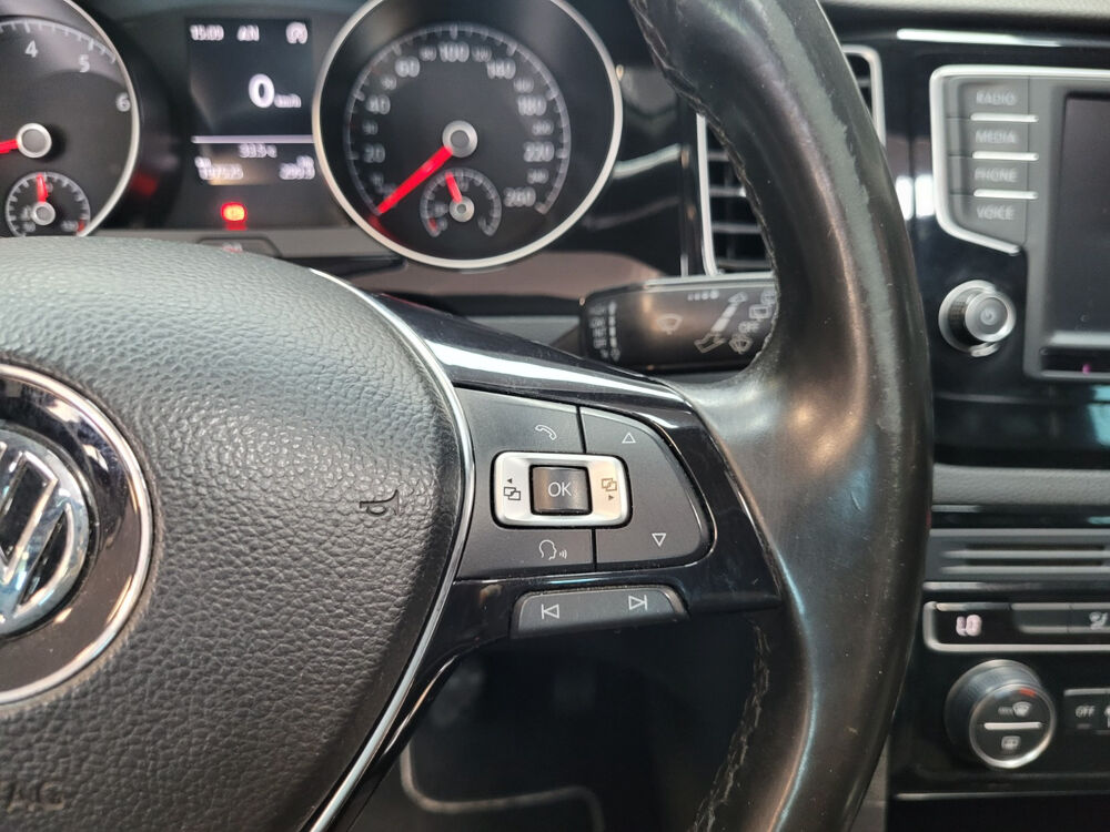 Golf Sportsvan 1.4 TSI 125 BlueMotion Technology Carat 2016 occasion 06700 Saint Laurent du Var