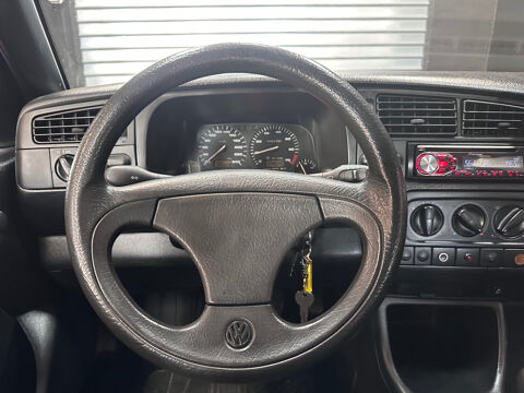 Golf 1.8i GTI 1992 occasion 06700 Saint Laurent du Var