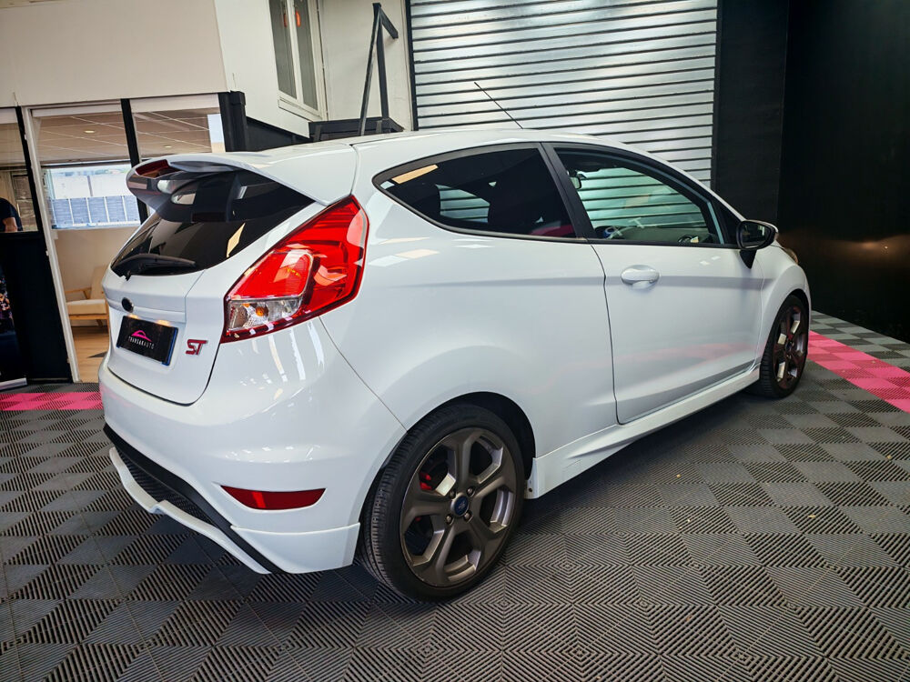 Fiesta 1.6 EcoBoost 182 ST 2013 occasion 06700 Saint Laurent du Var