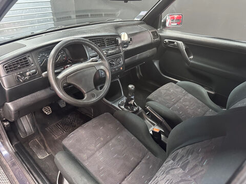 Golf 1.8i GTI 1992 occasion 06700 Saint Laurent du Var
