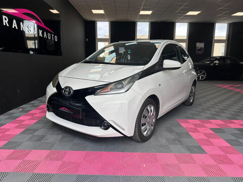 Toyota aygo 1.0 VVT-i x-play ENTRETIEN A JOUR/A SAIS