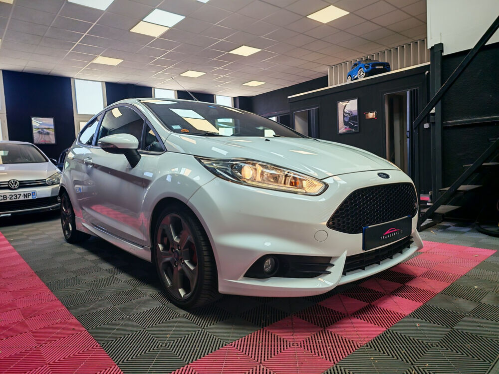 Fiesta 1.6 EcoBoost 182 ST 2013 occasion 06700 Saint Laurent du Var
