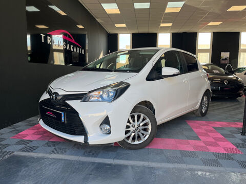 Toyota Yaris 100 VVT-i Dynamic CVT 2015 occasion Saint Laurent du Var 06700