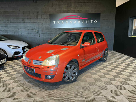 Renault Clio II Clio 2.0i 16V Sport 2004 occasion Lons 64140