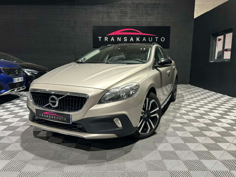 Volvo v40 CROSS COUNTRY D3 150 Momentum