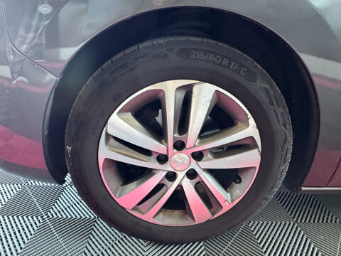 Expert EXPERT CA STANDARD BLUEHDI 180 S&S EAT8 FIXE ASPHALT 2020 occasion 56120 Les Forges de Lanou&eacute;e