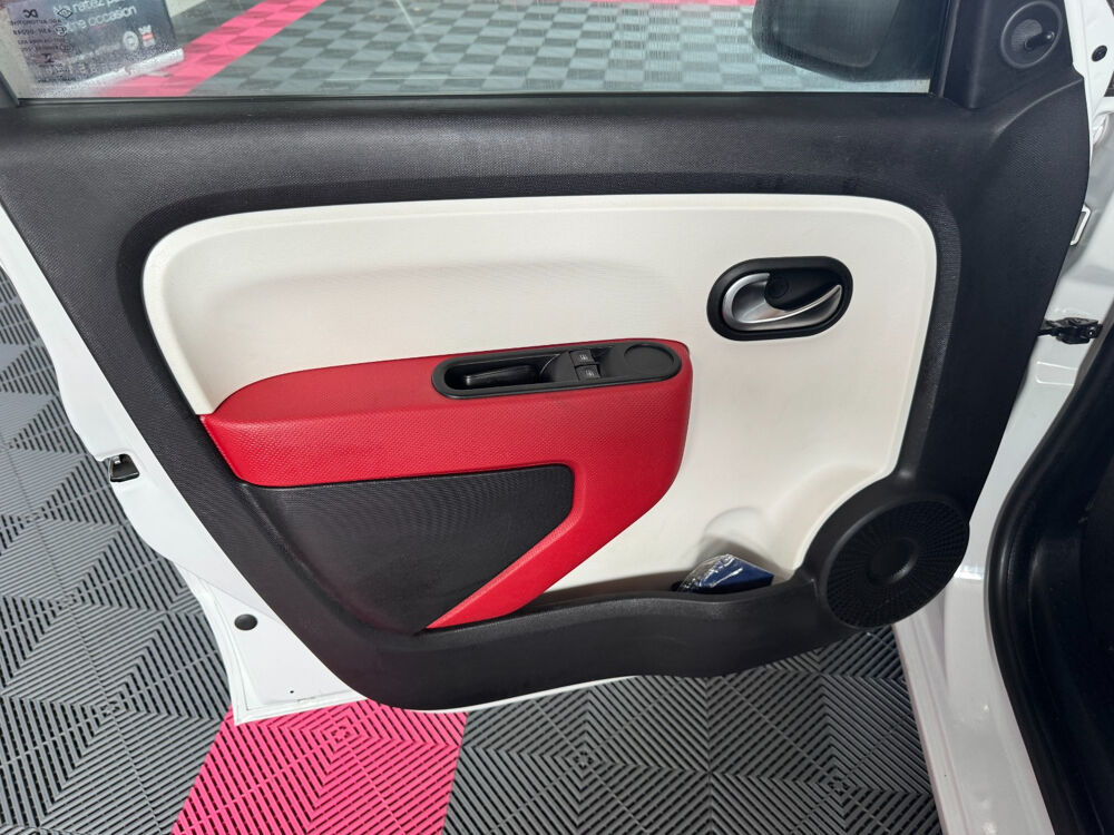 Twingo III 1.0 SCe 70 eco2 Stop & Start Limited 2016 occasion 56120 Les Forges de Lanou&eacute;e