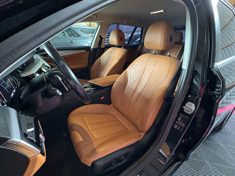 S&eacute;rie 5 520d 190 ch BVA8 Luxury 2017 occasion 56120 Les Forges de Lanou&eacute;e