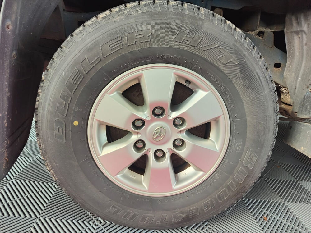 Divers HILUX DBLE CAB 144 D-4D 4x4 2010 occasion 56120 Les Forges de Lanou&eacute;e