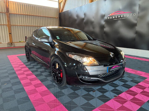 Renault M&eacute;gane III Coup&eacute; 2.0 16V 250 RS 2010 occasion Les Forges de Lanou&eacute;e 56120