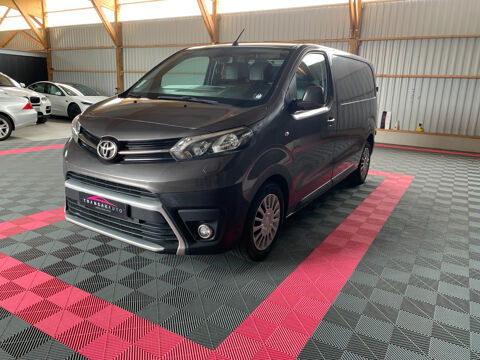Proace PROACE MEDIUM 120 D-4D BVM6 ACTIVE 2018 occasion 56120 Les Forges de Lanou&eacute;e