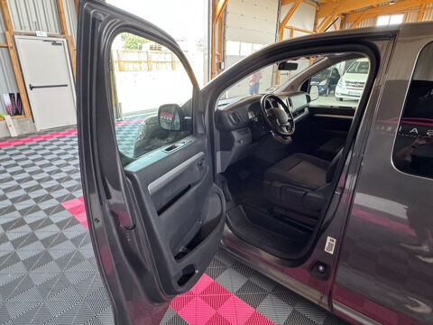 Expert EXPERT CA STANDARD BLUEHDI 180 S&S EAT8 FIXE ASPHALT 2020 occasion 56120 Les Forges de Lanou&eacute;e
