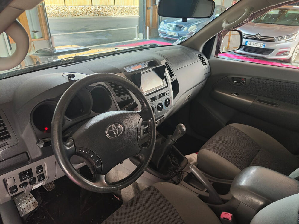 Divers HILUX DBLE CAB 144 D-4D 4x4 2010 occasion 56120 Les Forges de Lanou&eacute;e