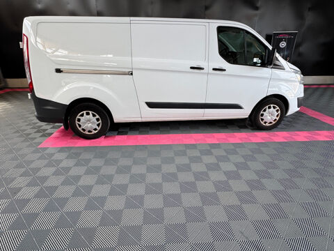 Transit Custom TRANSIT CUSTOM FOURGON 310 L2H1 2.0 TDCi 105 AMBIENTE 2017 occasion 56120 Les Forges de Lanou&eacute;e