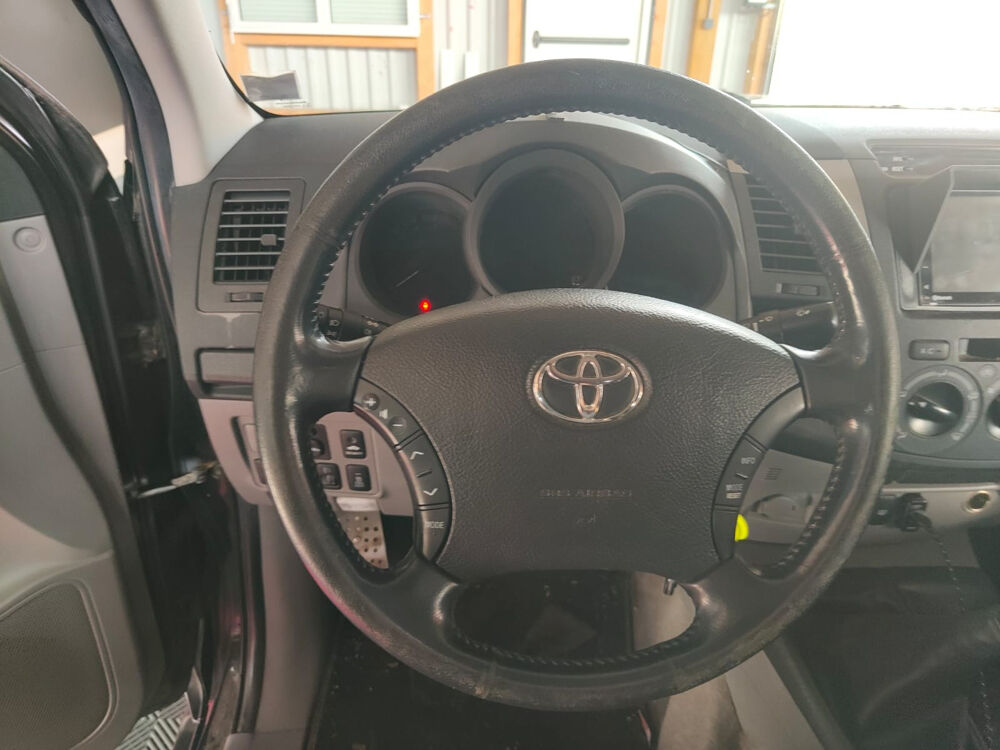Divers HILUX DBLE CAB 144 D-4D 4x4 2010 occasion 56120 Les Forges de Lanou&eacute;e