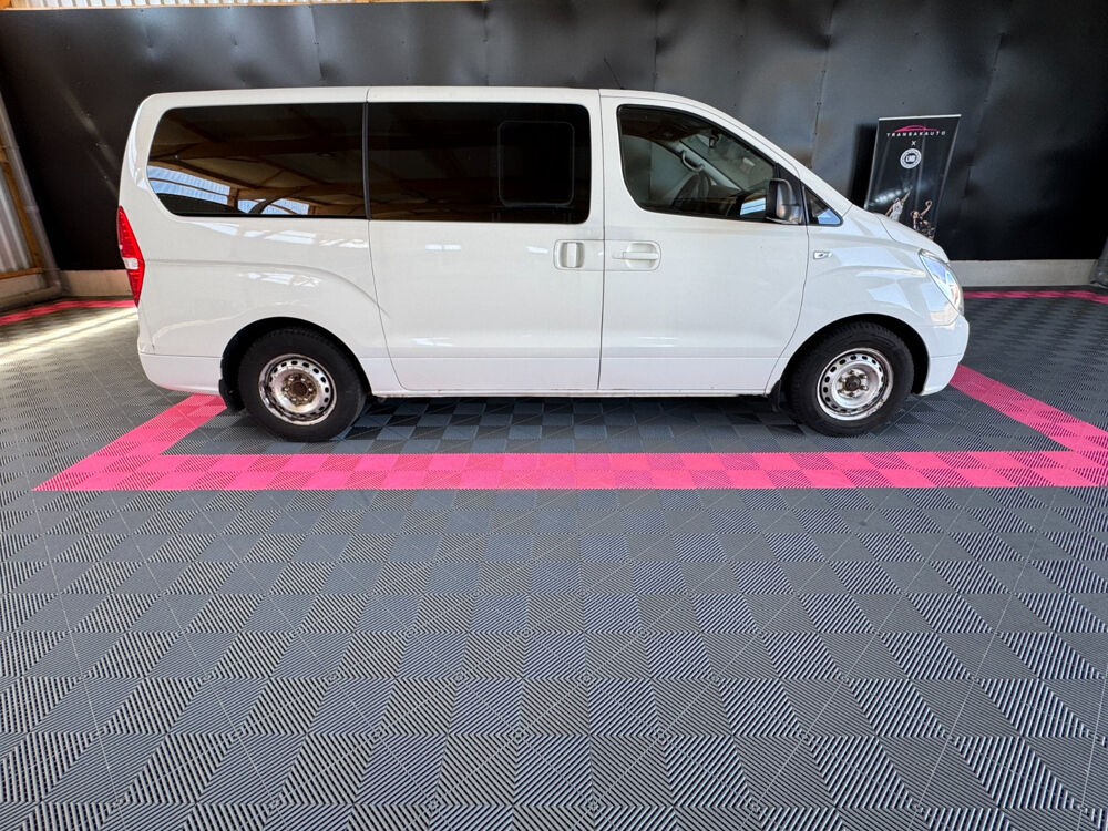 H1 H-1 VAN 2.5 CRDI 170 3pl 2010 occasion 56120 Les Forges de Lanou&eacute;e