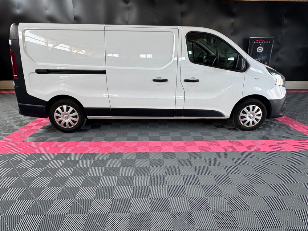 Trafic TRAFIC FGN L2H1 1300 KG DCI 120 E6 GRAND CONFORT 2018 occasion 56120 Les Forges de Lanou&eacute;e