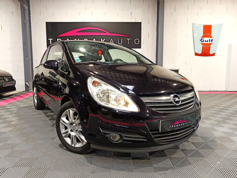 Opel corsa 1.4 90 ch Twinport Cosmo