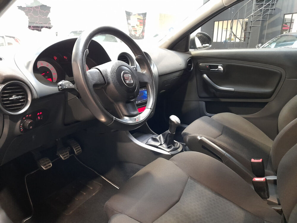 Ibiza 1.8i 20 VT 150 FR 2007 occasion 35520 LA CHAPELLE-DES-FOUGERETZ