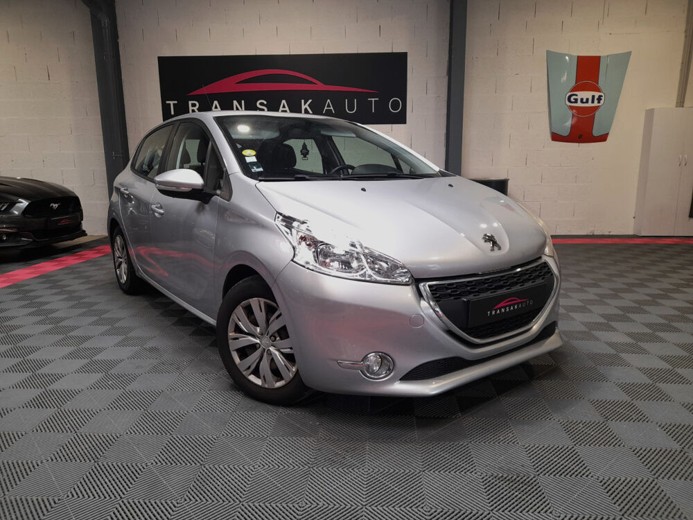 208 1.6 e-HDi 92ch BVM5 Style 2014 occasion 35520 LA CHAPELLE-DES-FOUGERETZ