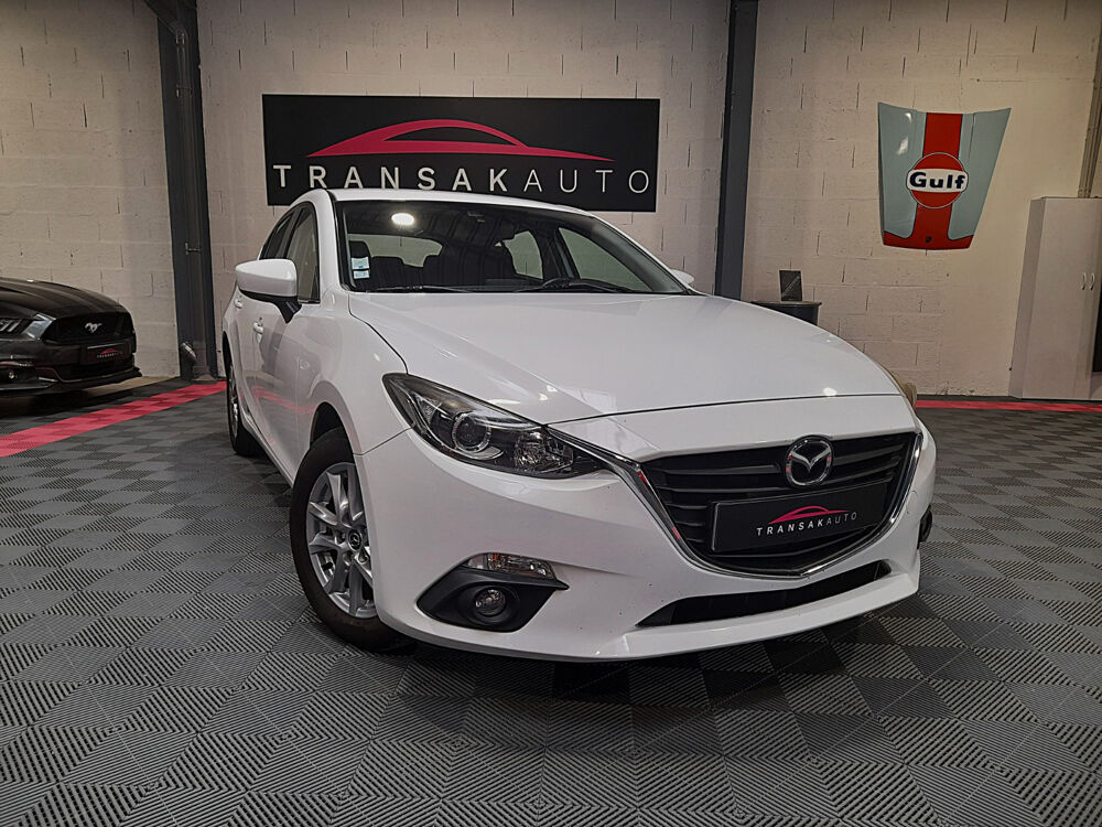 Mazda3 1.5L SKYACTIV-G 100ch Elegance 2016 occasion 35520 LA CHAPELLE-DES-FOUGERETZ