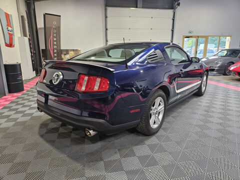 Mustang 3.7 L V6 305 CV USA 2010 occasion 35520 LA CHAPELLE-DES-FOUGERETZ