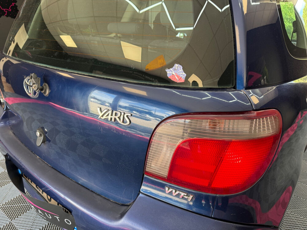 Yaris 70 VVT-i Linea Luna 2002 occasion 24200 Sarlat-La-Can&eacute;da