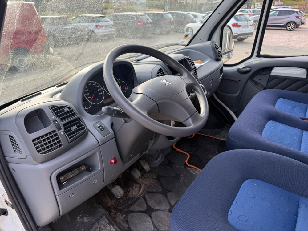 Boxer BOXER TOLE 330 MH 2.2 HDi STANDARD 2004 occasion 24200 Sarlat-La-Can&eacute;da