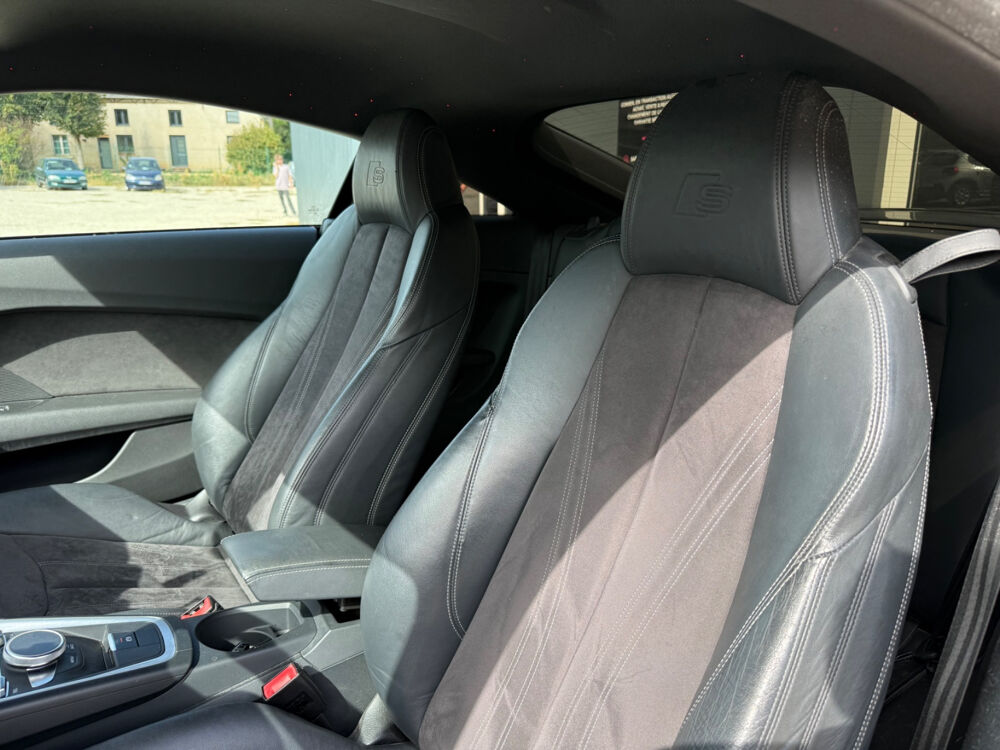 TT Coup&eacute; 2.0 TFSI 230 Quattro S tronic 6 S line 2015 occasion 24200 Sarlat-La-Can&eacute;da