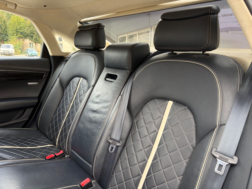 A8 S8 V8 4.0 TFSI 520 Quattro Sport Tiptronic 8 A 2013 occasion 24200 Sarlat-La-Can&eacute;da