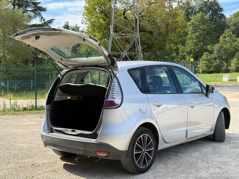 Sc&eacute;nic III Scenic dCi 110 Energy FAP eco2 Bose 2013 occasion 24200 Sarlat-La-Can&eacute;da