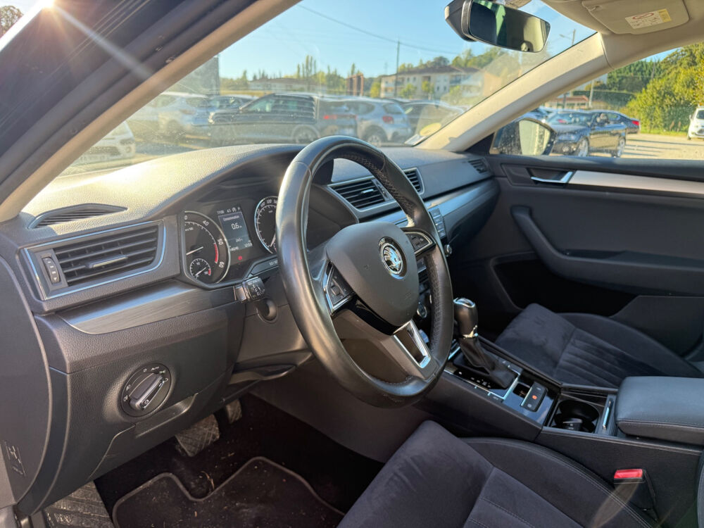 Superb Combi 2.0 TDI 190 DSG6 Style 2017 occasion 24200 Sarlat-La-Can&eacute;da