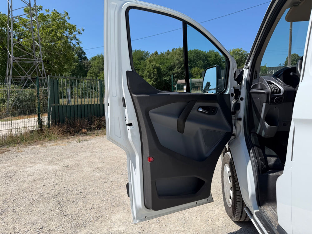 Transit Custom TRANSIT CUSTOM FOURGON 270 L1H1 2.0 TDCi 130 TREND BUSINESS 2016 occasion 24200 Sarlat-La-Can&eacute;da