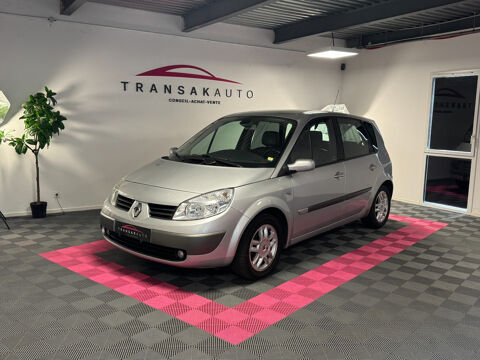 Renault grand scenic ii 1.6 16v Confort // 1&egrave;re MAIN // S