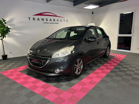 Peugeot 208 1.2 VTi 82ch BVM5 Allure 2014 occasion Chambray les Tours 37170