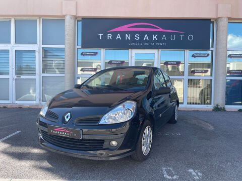 Renault Clio III Clio 1.2 16V 75 Confort Pack Clim Expression 2005 occasion Venelles 13770