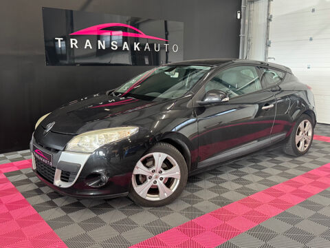Renault M&eacute;gane III Coup&eacute; dCi 130 eco2 Dynamique 2010 occasion Estrablin 38780