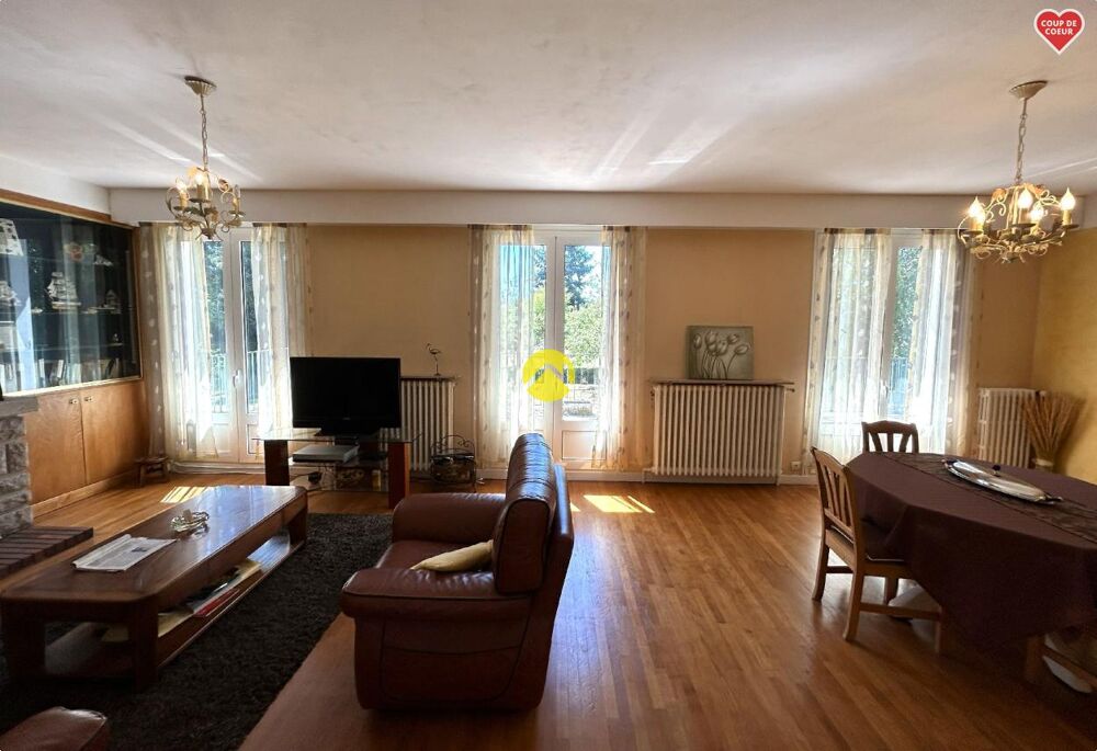 VILLA FAMILIALE