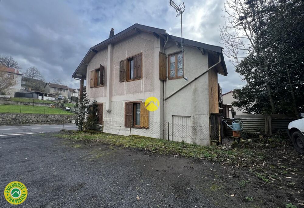 Vente Maison Maison de ville terrain balcon Ydes