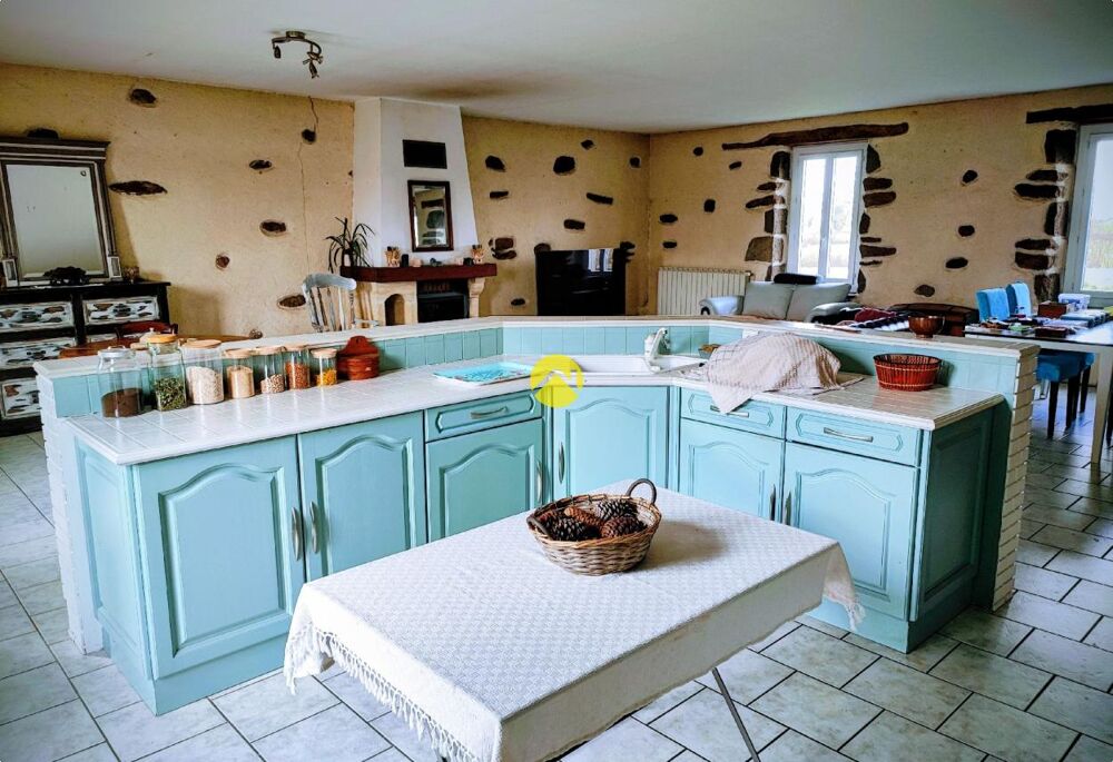 Vente Terrain Longère de 1833 restaurée de 155m². Crevant